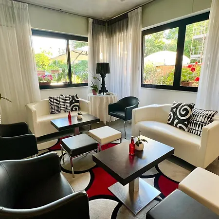 Betty Personal Style And Village