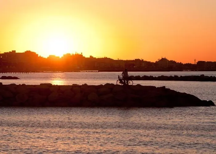 Betty Personal Style And Village רימיני