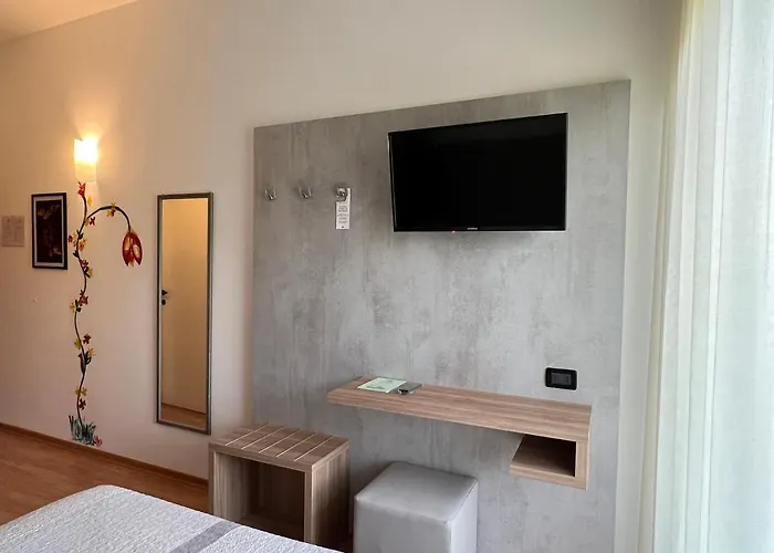 Betty Personal Style And Village מלון רימיני