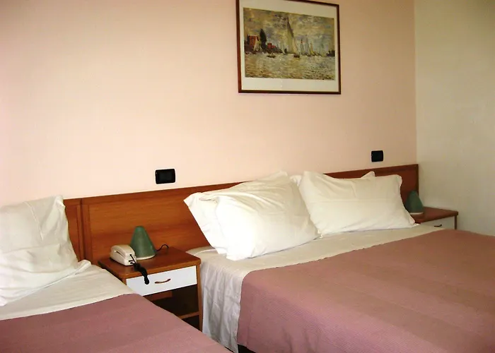 Betty Personal Style And Village 3*