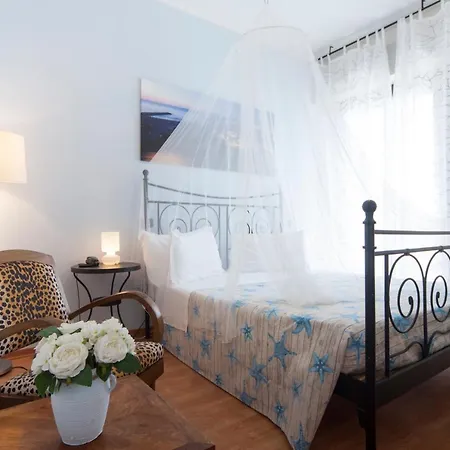 Betty Personal Style And Village 3*