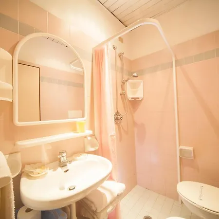 Betty Personal Style And Village 3* Rimini