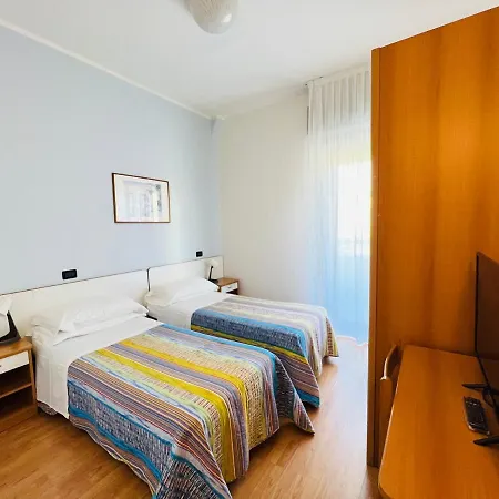 Hotel Betty Personal Style And Village Rimini