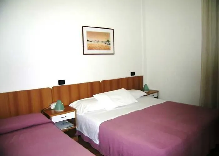 Betty Personal Style And Village 3*