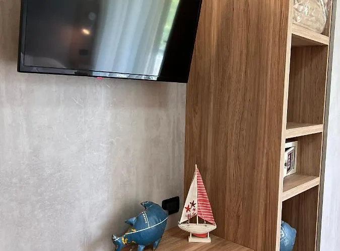 Betty Personal Style And Village 3*