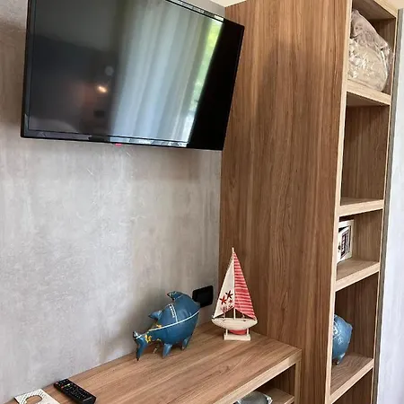 Betty Personal Style And Village 3*